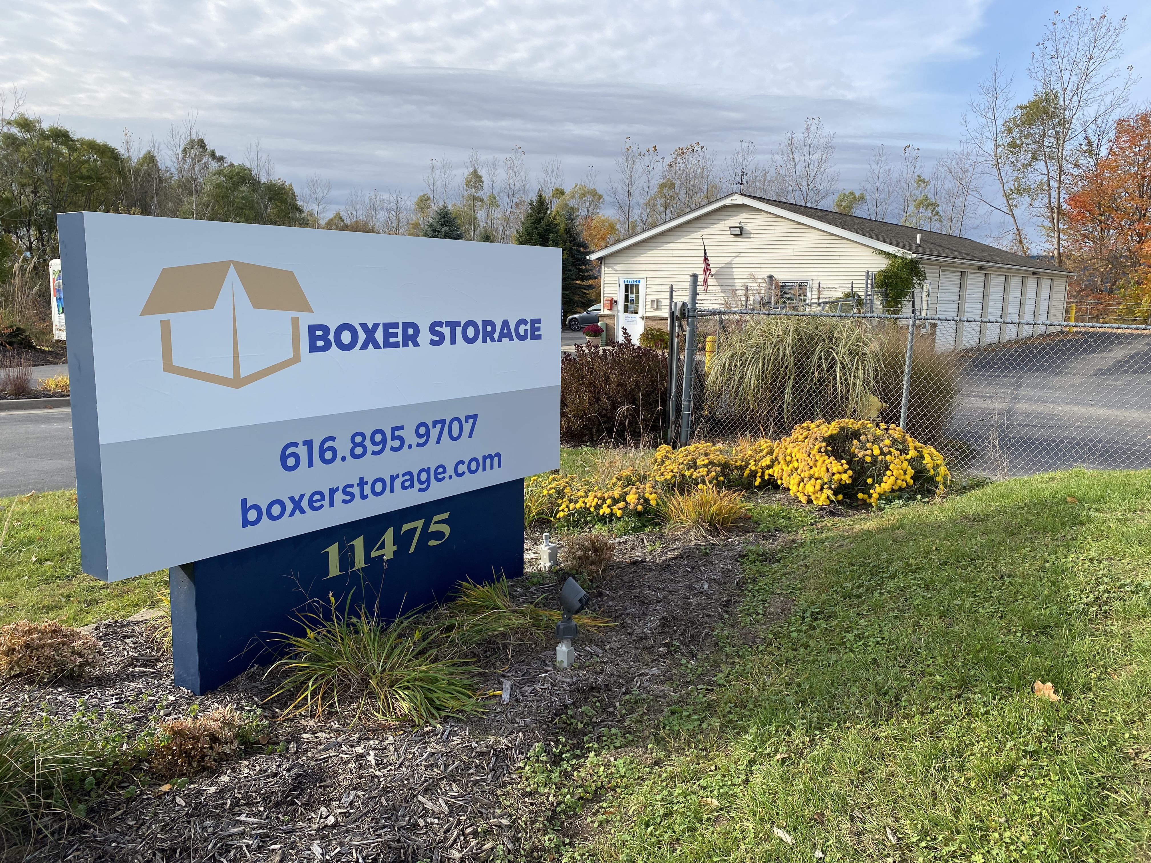 Boxer Storage - Allendale sign